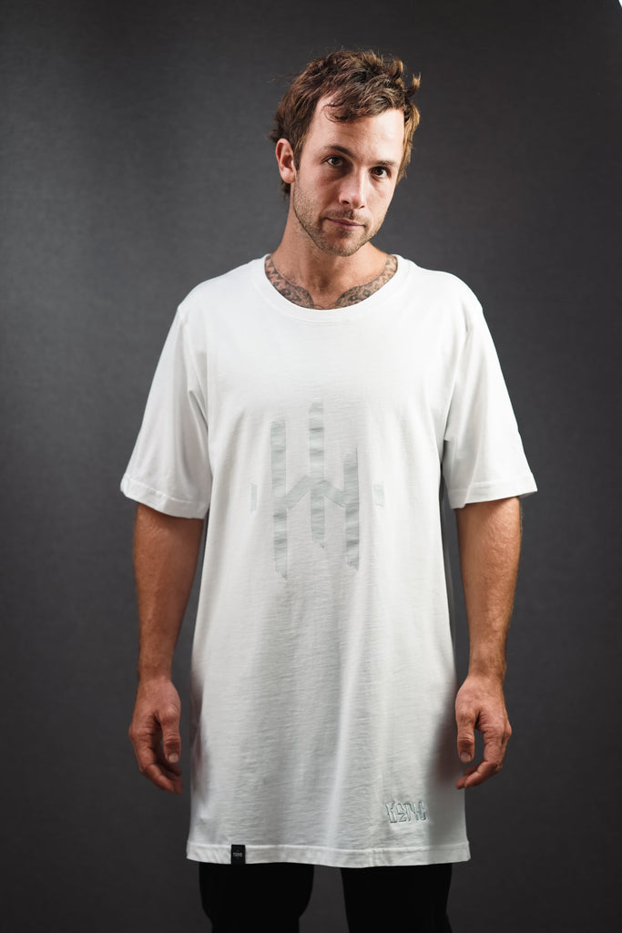 WHITE LONG T-SHIRT | RELIC - LARGE / Represent - Tall 